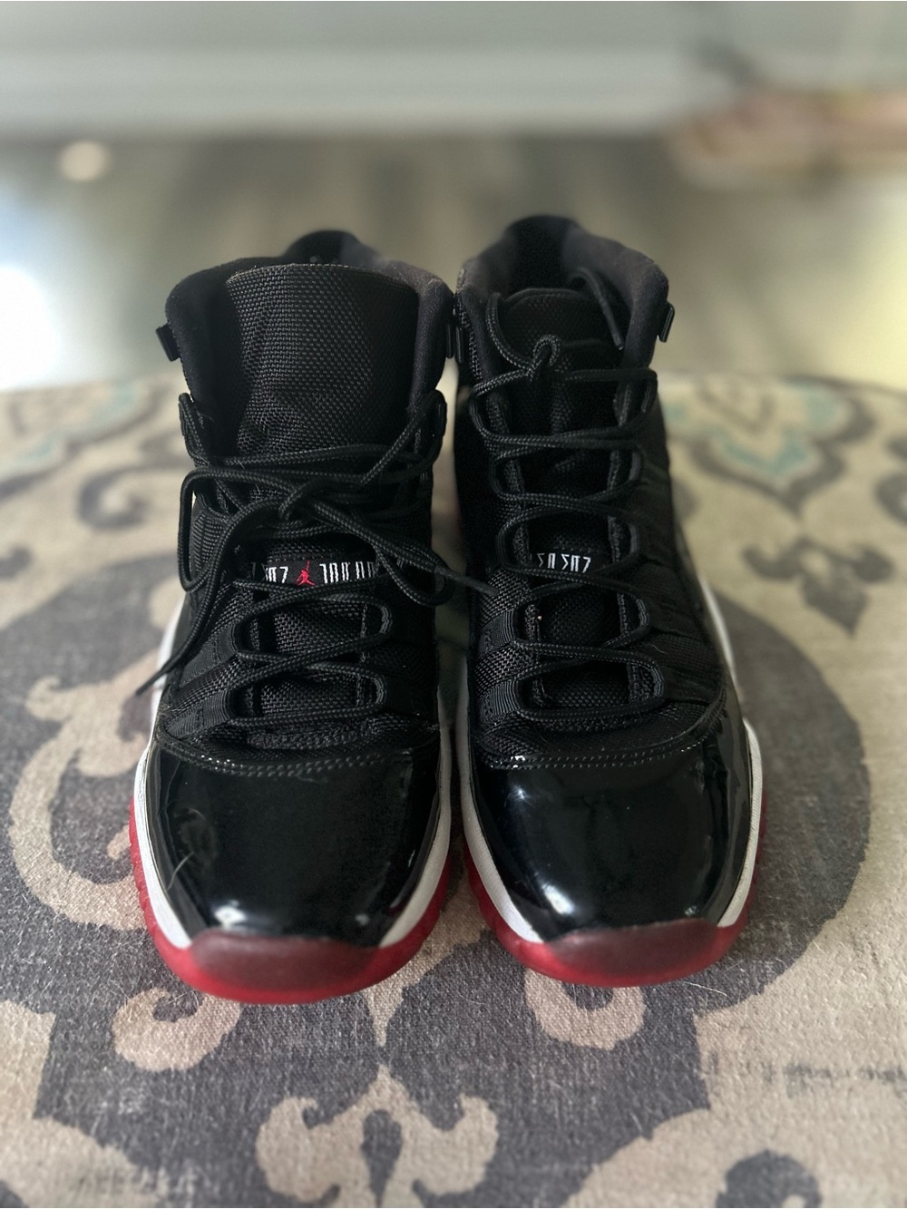 Jordan Retro 11 Bred High-Tops